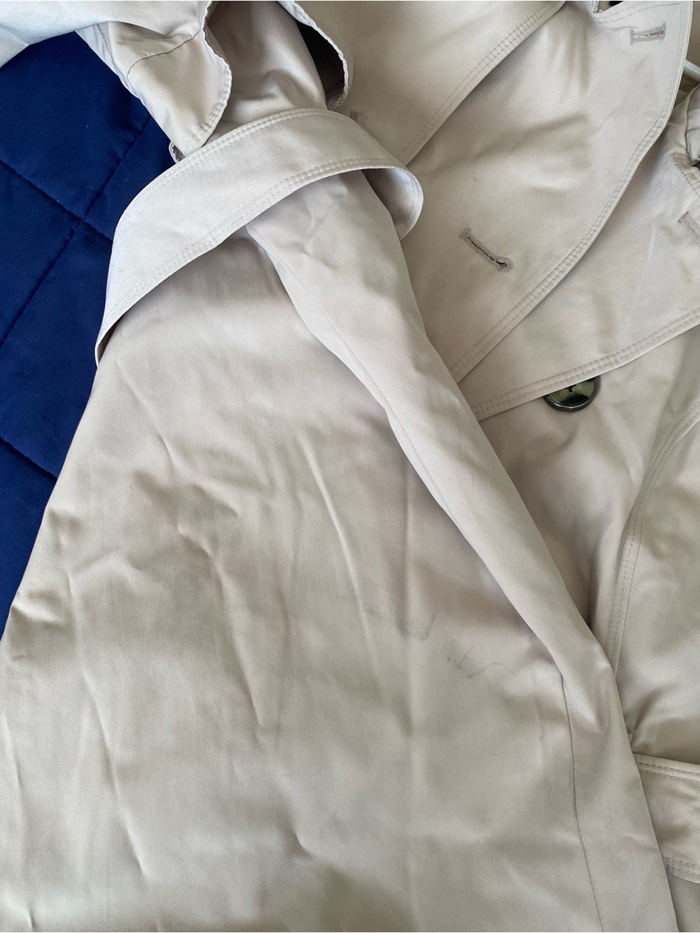 London Fog Cream Trench Coat - Picture 12 of 15
